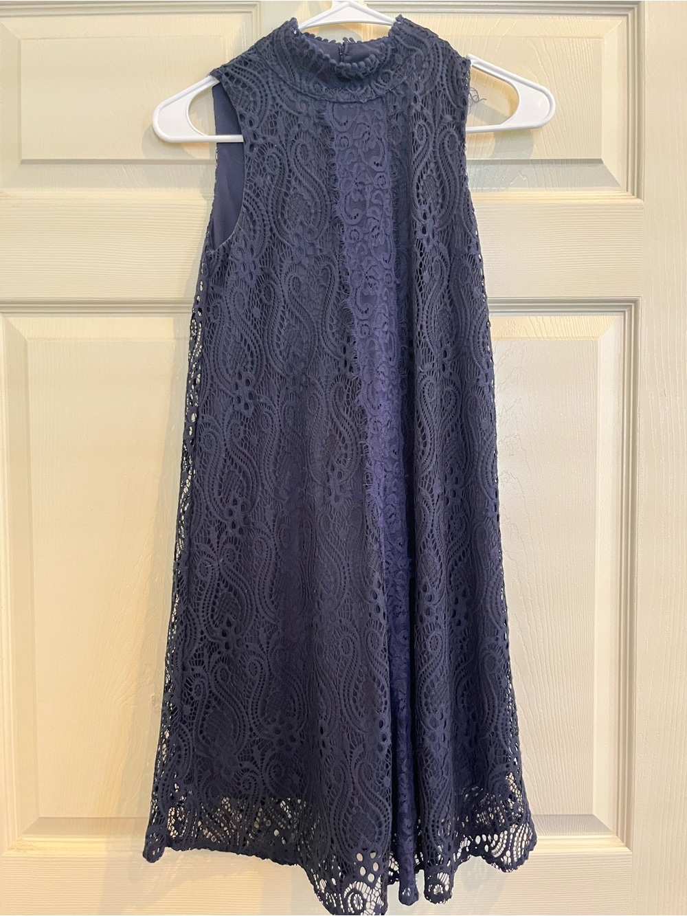 ASHLEY MASON Navy Lace Sleeveless Dress